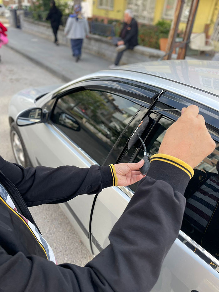 Çamlıhemşin Oto Kilitçisi